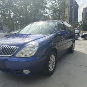 Buick GL8 2013 167 л.с. 167 л.с. 167 л.с. 167 л.с. из Китая
