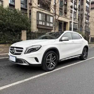 Mercedes-Benz GLA 2017 из Китая
