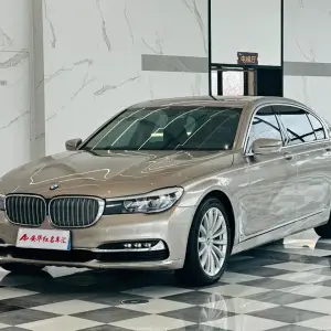 BMW 7 Series 2018 из Китая