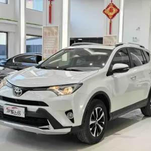 Toyota RAV4 2018 из Китая