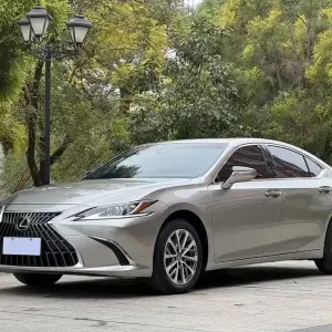 Lexus ES 2024 173 л.с. 173 л.с. 173 л.с. из Китая