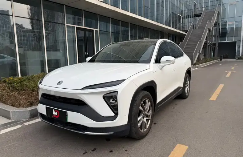 NIO EC6 2021 из Китая