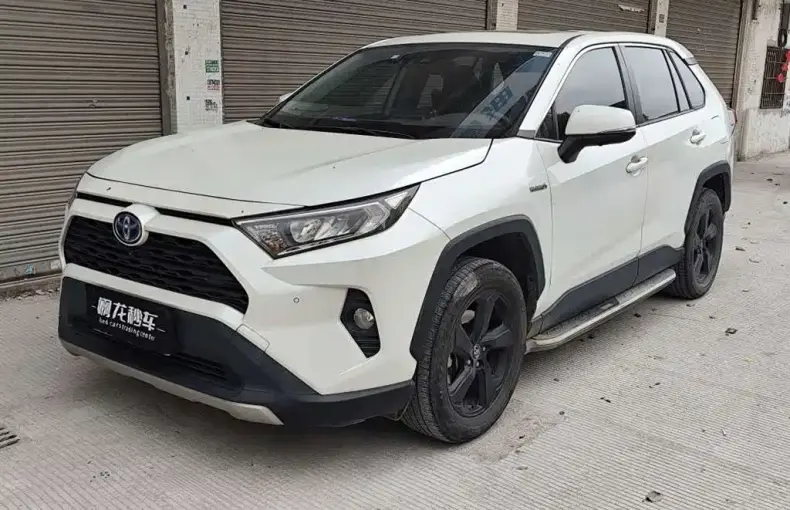 Toyota RAV4 2022 из Китая