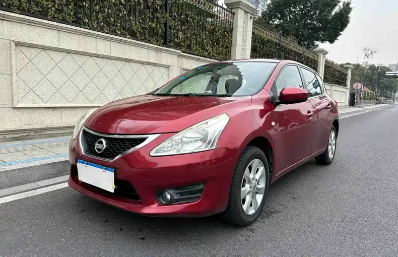 Nissan Tiida 2015 из Китая