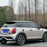 MINI Mini 2021 192 л.с. из Китая