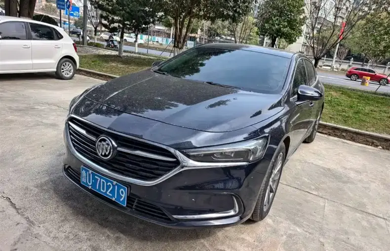 Buick LaCrosse 2021 из Китая