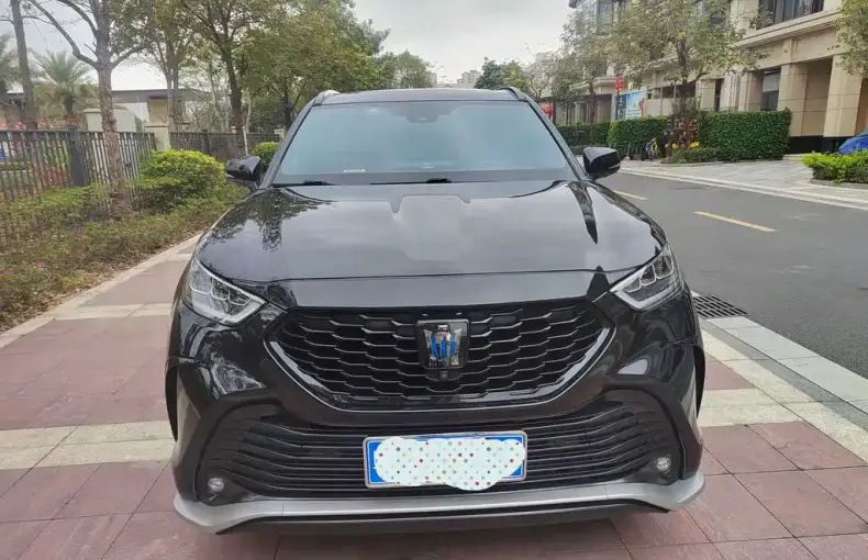 Toyota Crown Kluger 2022 из Китая