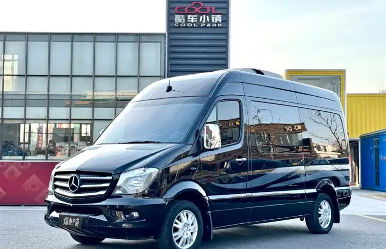 Mercedes-Benz Sprinter 2017 из Китая