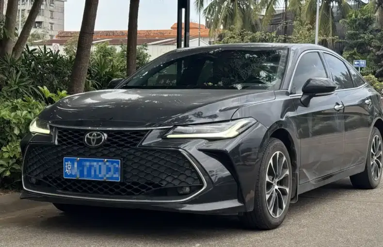 Toyota Avalon 2022 из Китая