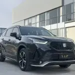Toyota Crown Kluger 2023 из Китая