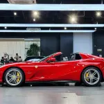 Ferrari 812 2024 из Китая