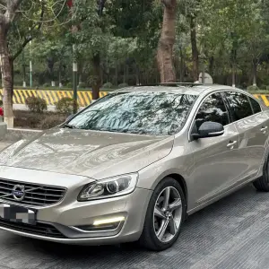 Volvo S60 2014 из Китая