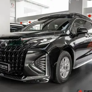 Toyota Granvia из Китая