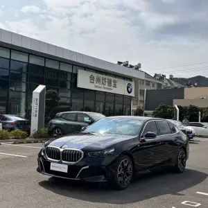BMW 5 Series 2024 из Китая