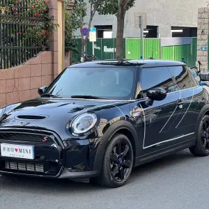 MINI Mini 2024 из Китая