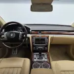 Volkswagen Phaeton 2013 из Китая