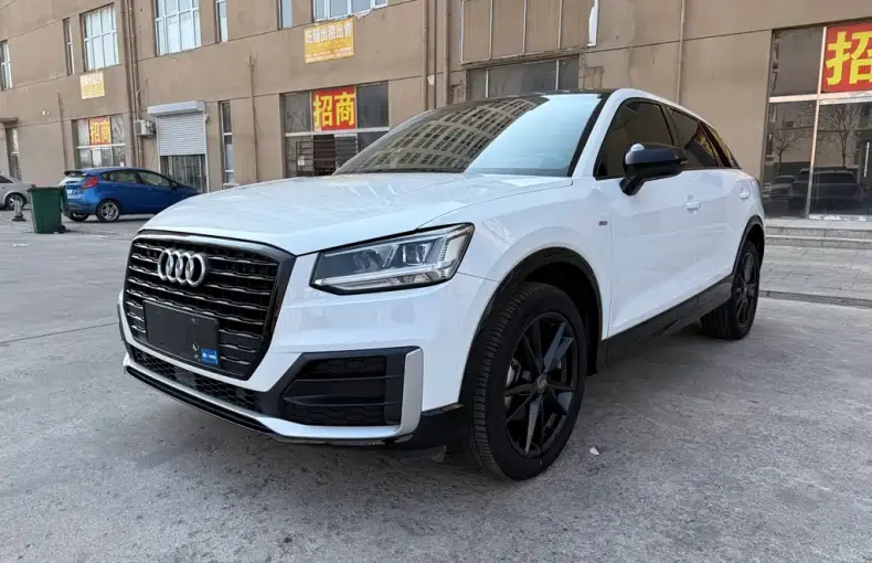 Audi Q2L 2020 из Китая