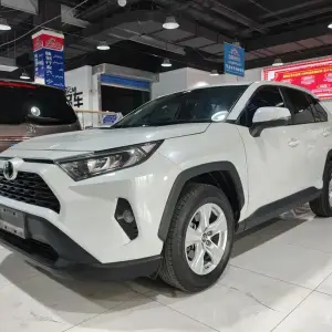 Toyota RAV4 2022 из Китая