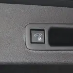 Toyota Sienna 2023 246 л.с. — лот 57754080 из Китая