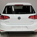 Volkswagen Golf 2018 131 л.с. — лот 57748786 из Китая