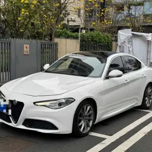 Alfa Romeo Giulia 2017 из Китая