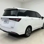 Wuling Jiachen 2022 из Китая