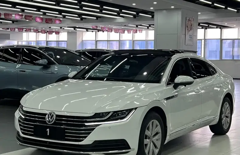 Volkswagen CC 2021 из Китая
