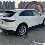 Porsche Cayenne Hybrid 2021 386 л.с. 386 л.с. 386 л.с. 386 л.с. 386 л.с. из Китая