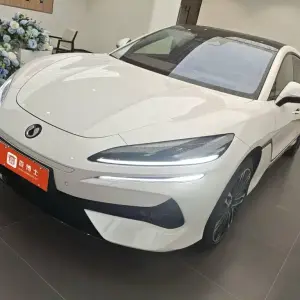 Denza Denza Z9GT 2024 из Китая