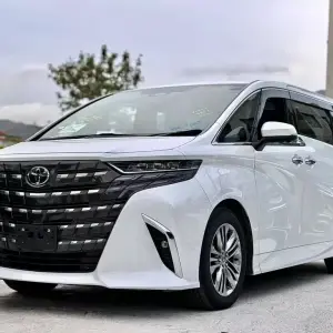 Toyota Alphard 2026 из Китая