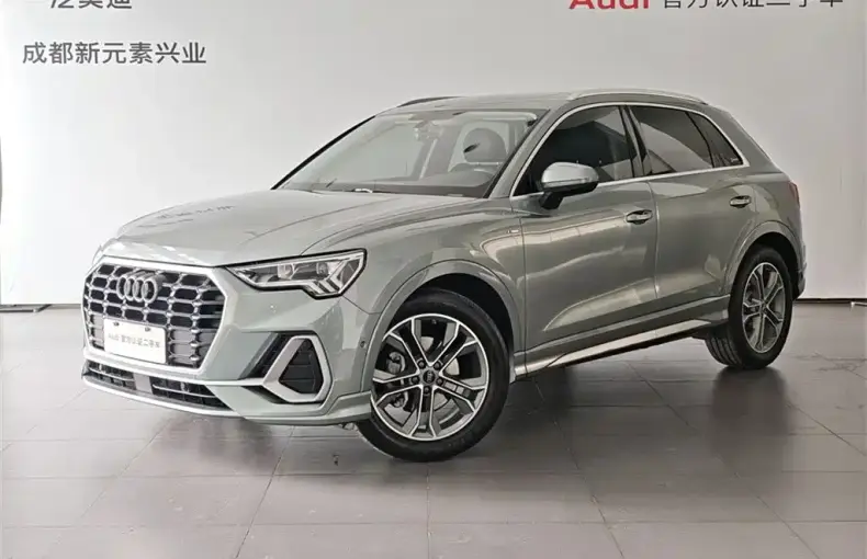 Audi Q3 2021 из Китая