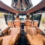 Mercedes-Benz Vito 2024 211 л.с. — лот 57778619 из Китая