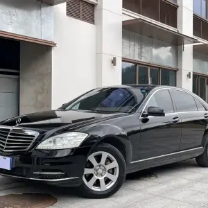 Mercedes-Benz S-Class 2011 из Китая
