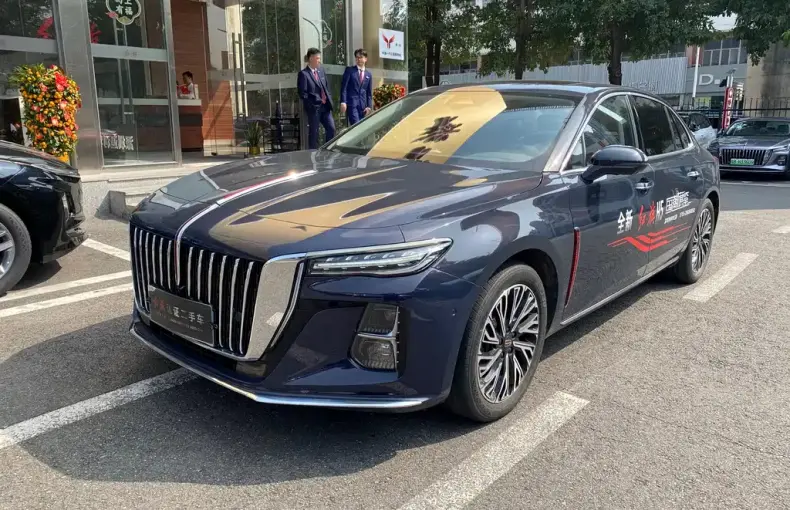 Hongqi Hongqi H5 2023 из Китая