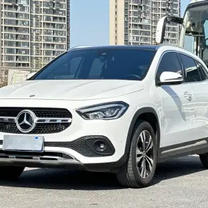 Mercedes-Benz GLA 2023 190 л.с. 190 л.с. 190 л.с. из Китая