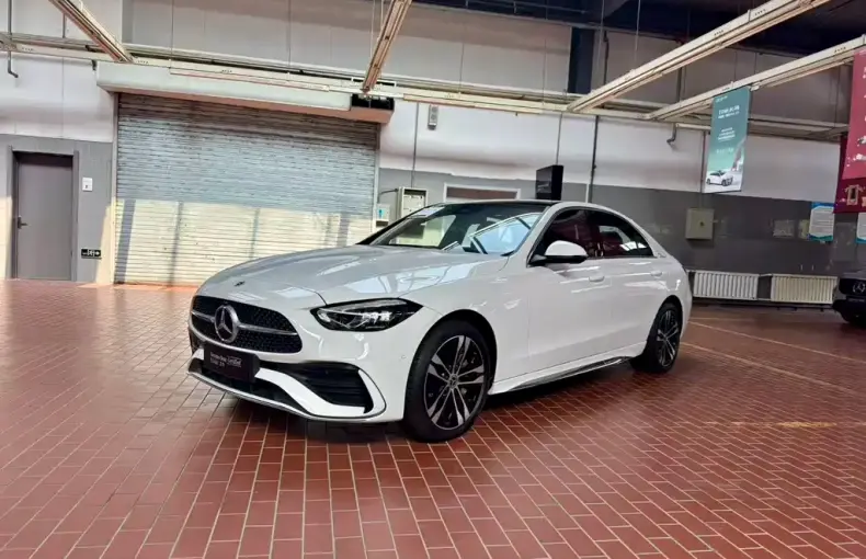 Mercedes-Benz C-Class New Energy 2024 из Китая