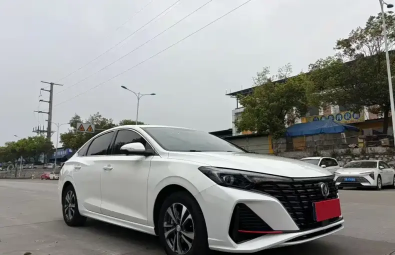 Changan Eado 2023 из Китая