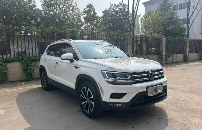 Volkswagen Tharu 2021 из Китая
