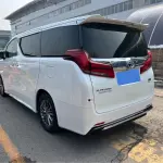 Toyota Alphard 2022 из Китая