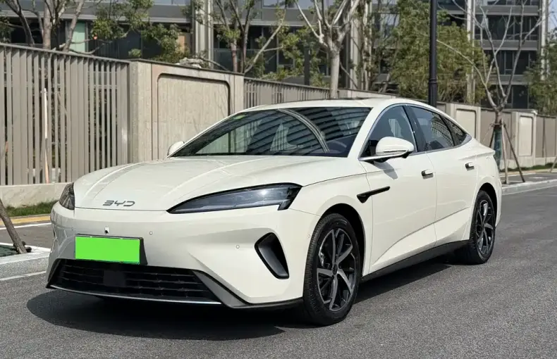 BYD Seal 07 DM-i 2026 из Китая