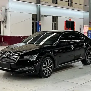 Skoda Superb 2024 150 л.с. из Китая