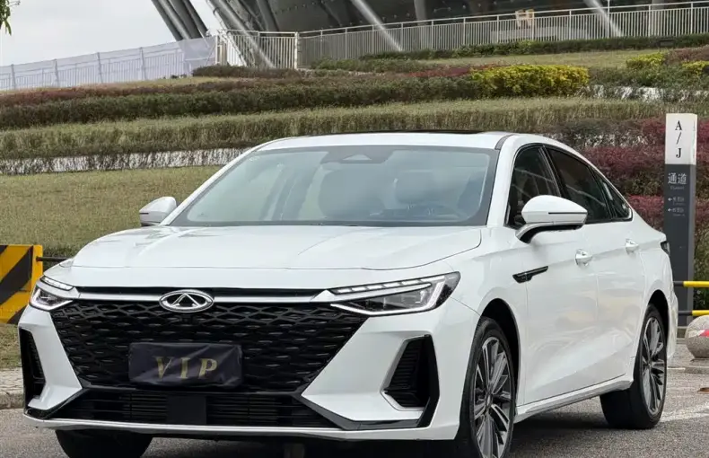 Chery Arrizo 8 2024 из Китая