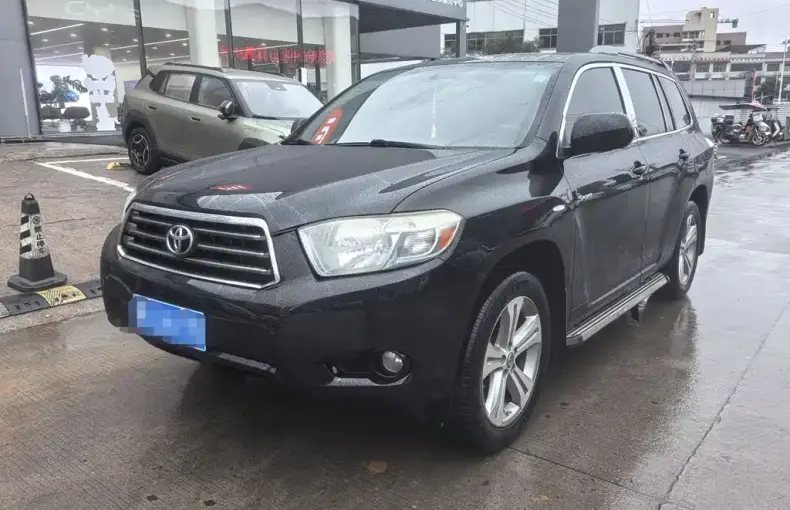 Toyota Highlander 2012 из Китая