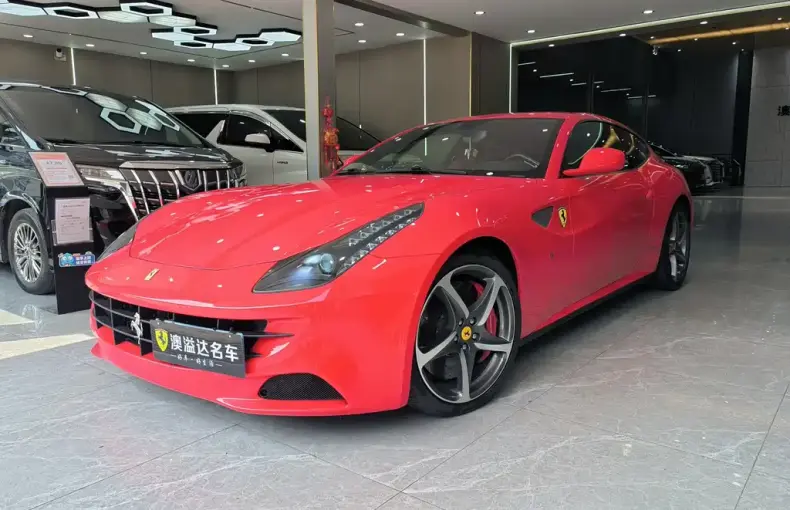 Ferrari FF 2013 из Китая