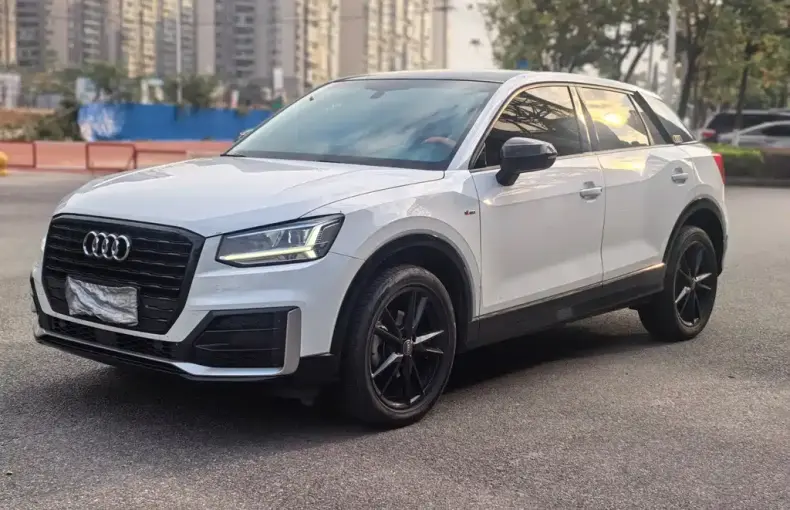 Audi Q2L 2021 из Китая