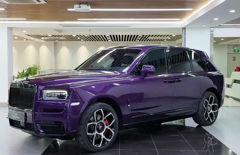 Rolls-Royce Cullinan 2023 из Китая