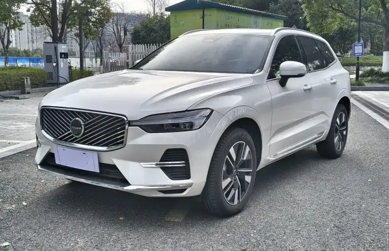 Volvo XC60 2025 из Китая
