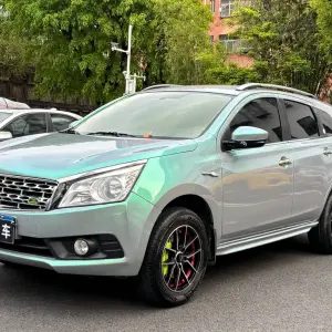 Venucia T70 2016 из Китая