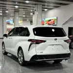 Toyota Sienna 2024 из Китая