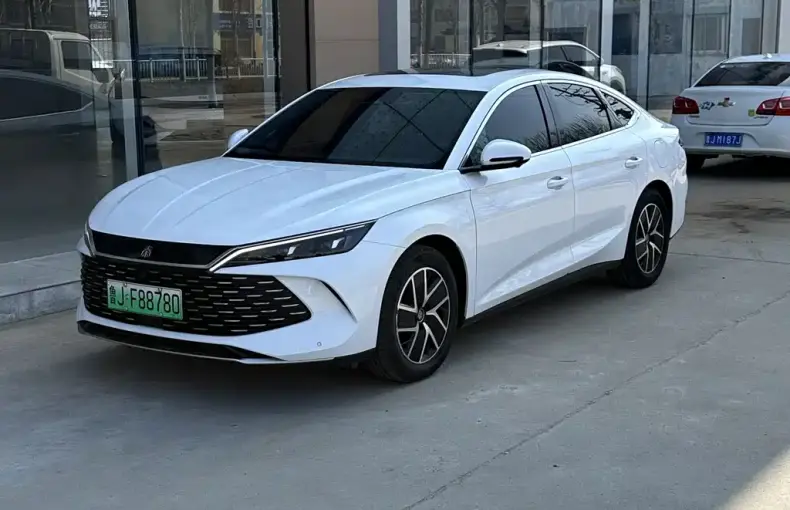 BYD Qin L 2024 из Китая